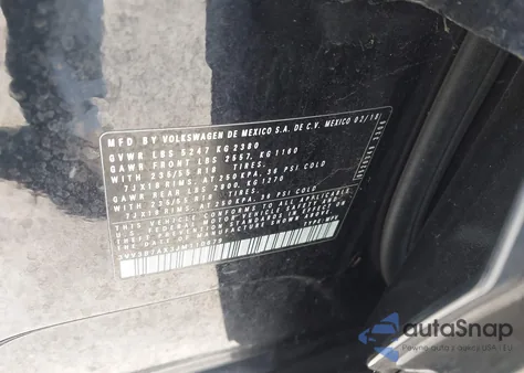 2018 Volkswagen Tiguan 2.0T Se/2.0T Sel z USA, uszkodzony, nr VIN 3VV3B7AX3JM110679